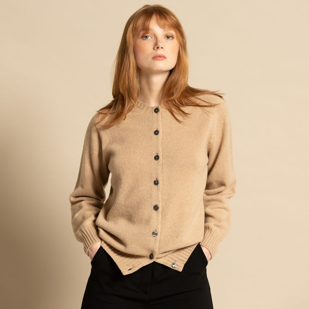 CREW NECK CARDIGAN CAMEL - GREEN THOMAS