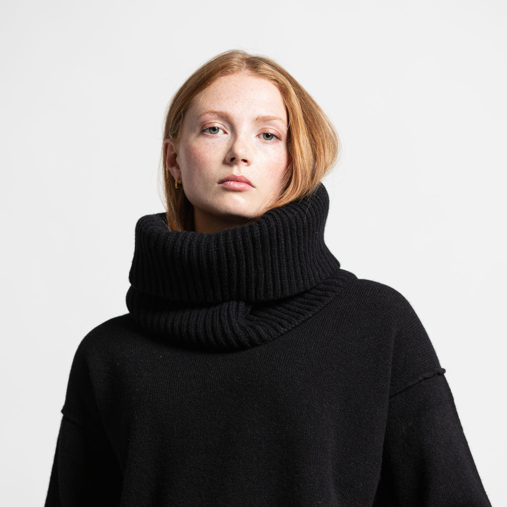 SNOOD BLACK - GREEN THOMAS